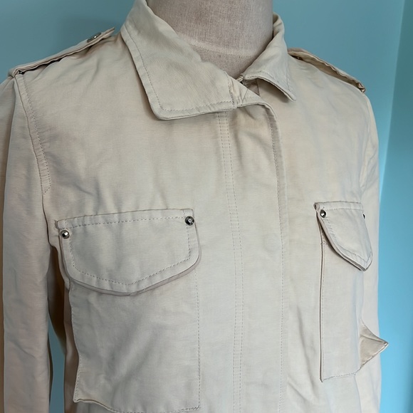 Massimo Dutti cream jacket - Picture 2 of 11